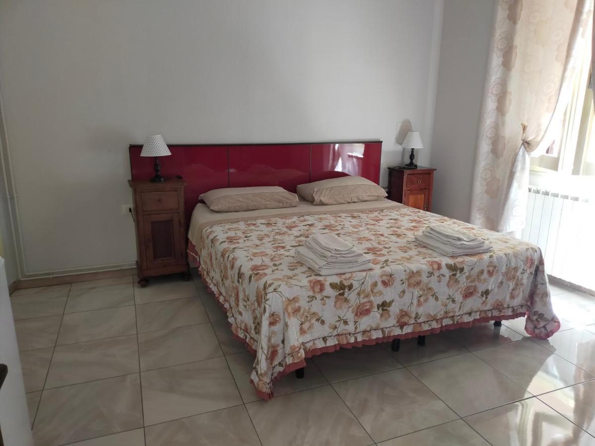 Traivicolidifoligno Hotel Kültér fotó